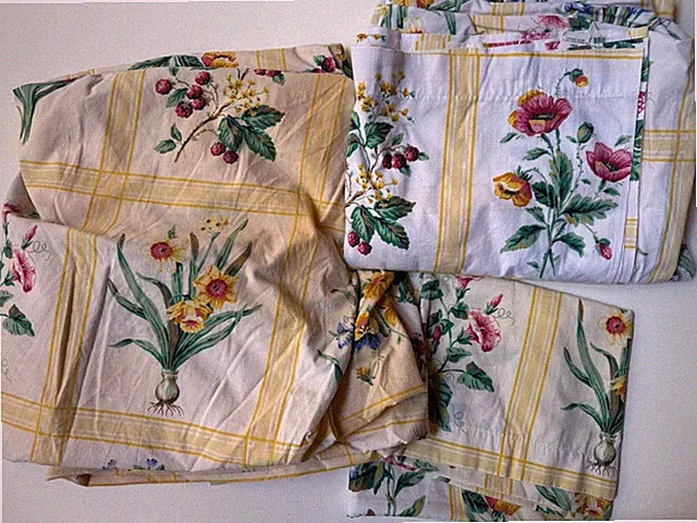 As-Is Royale *KING FLAT & FITTED SHEET SET PILLOWCASES ~Botanical Garden Yellow