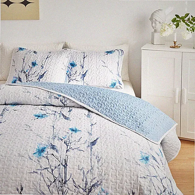 Botanical Quilt Set 3 Pieces Full/Queen Size Blue Flower Branch on White