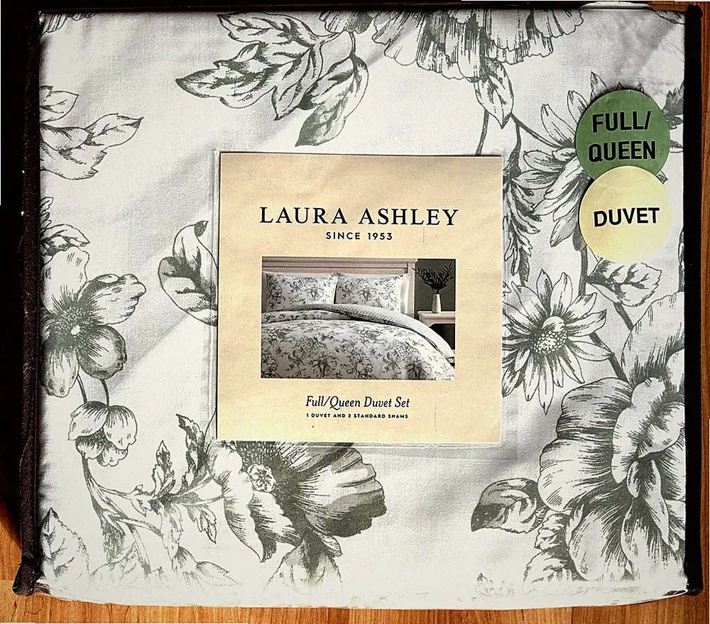 Laura Ashley Delphine Green Full/Queen Duvet Cover Set 3 pc Botanical Floral