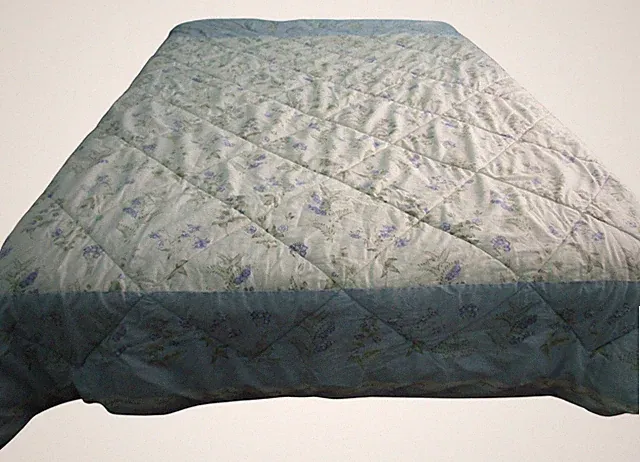 Laura Ashley Lavender White Floral Botanical Quilt Full Queen Comforter Faded...