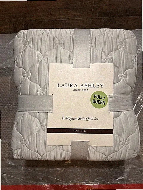 New Laura Ashley Gray Satin 100% Polyester Full Queen Quilt Set 3pc