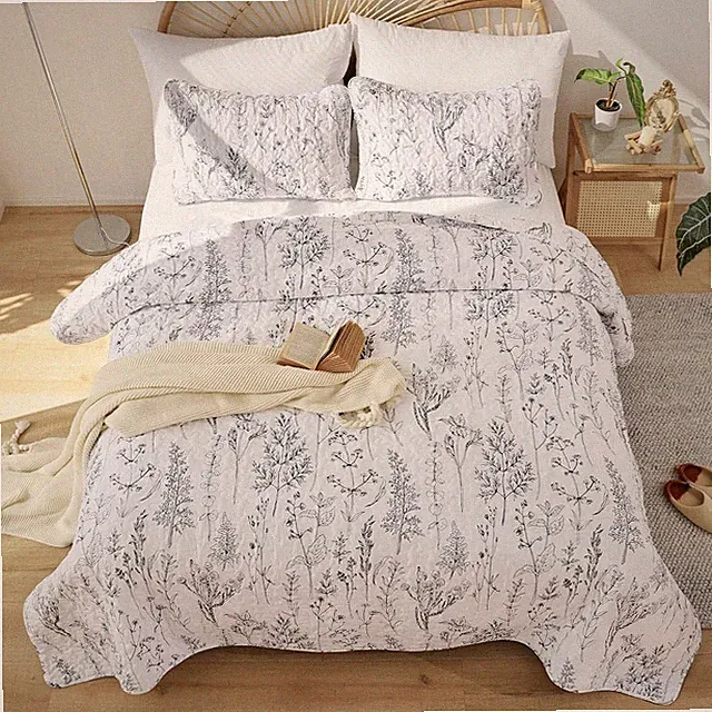 White Floral Bedspread with Black Botanical Boho Comforter Set (2 Pillowcases)